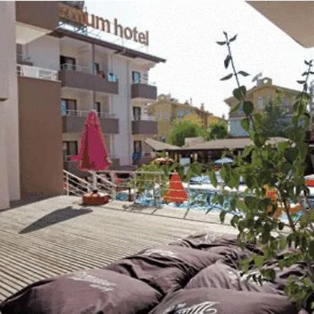 Selenium Hotel
